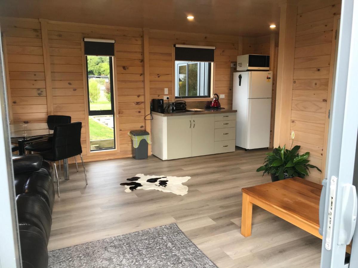 Aroha Anchor Apartment Мотуэка Экстерьер фото